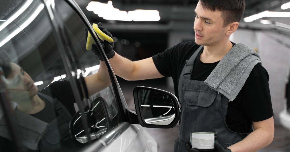 uploads/Benefits of Mobile Car Valeting.jpg